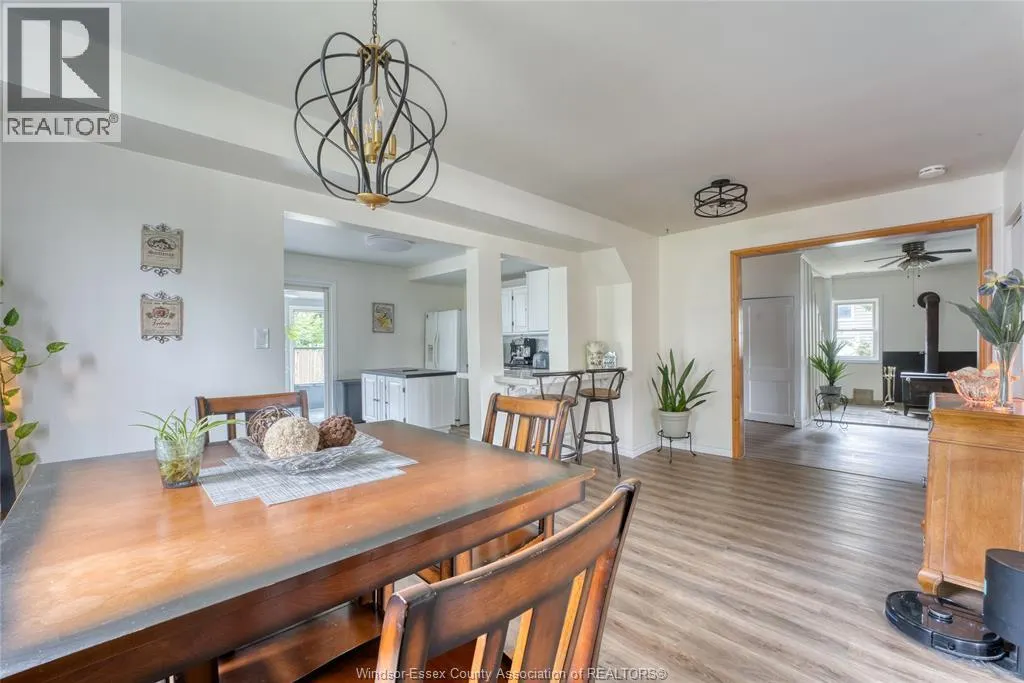 2706 FRONT ROAD