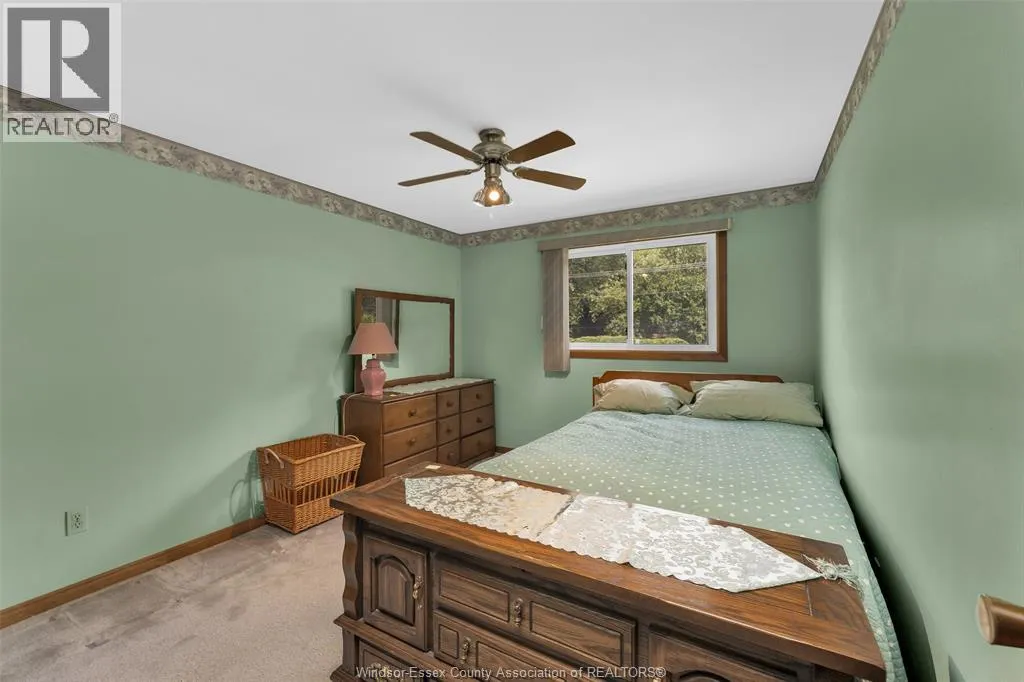 2565 TODD LANE