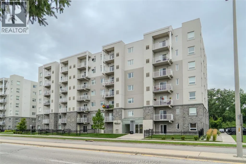1611 BANWELL ROAD Unit# 713