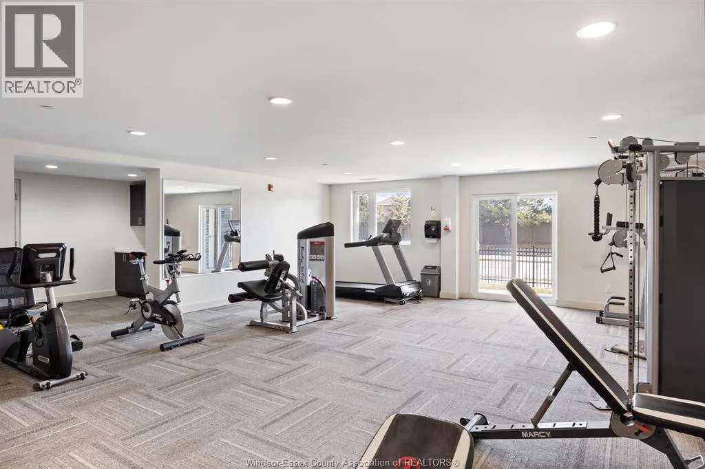 1611 BANWELL ROAD Unit# 713