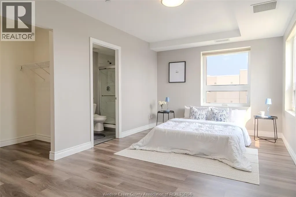 1611 BANWELL ROAD Unit# 713