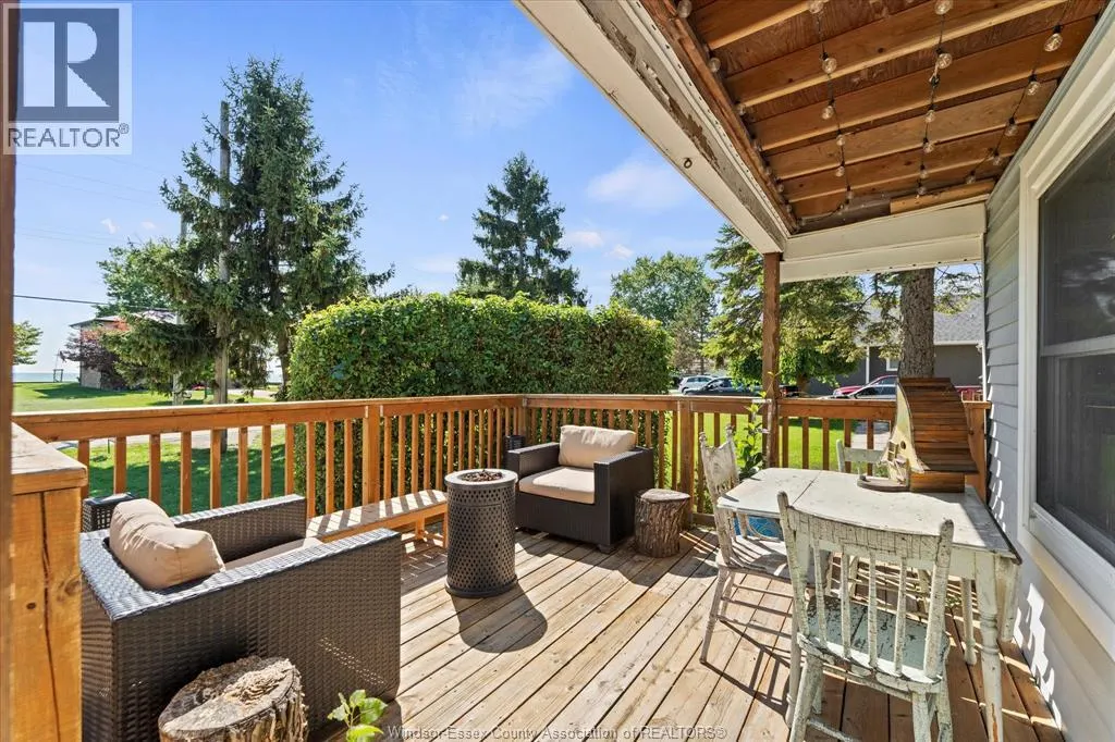 374 LAKEWOOD DRIVE