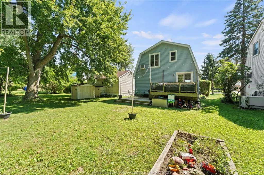 374 LAKEWOOD DRIVE
