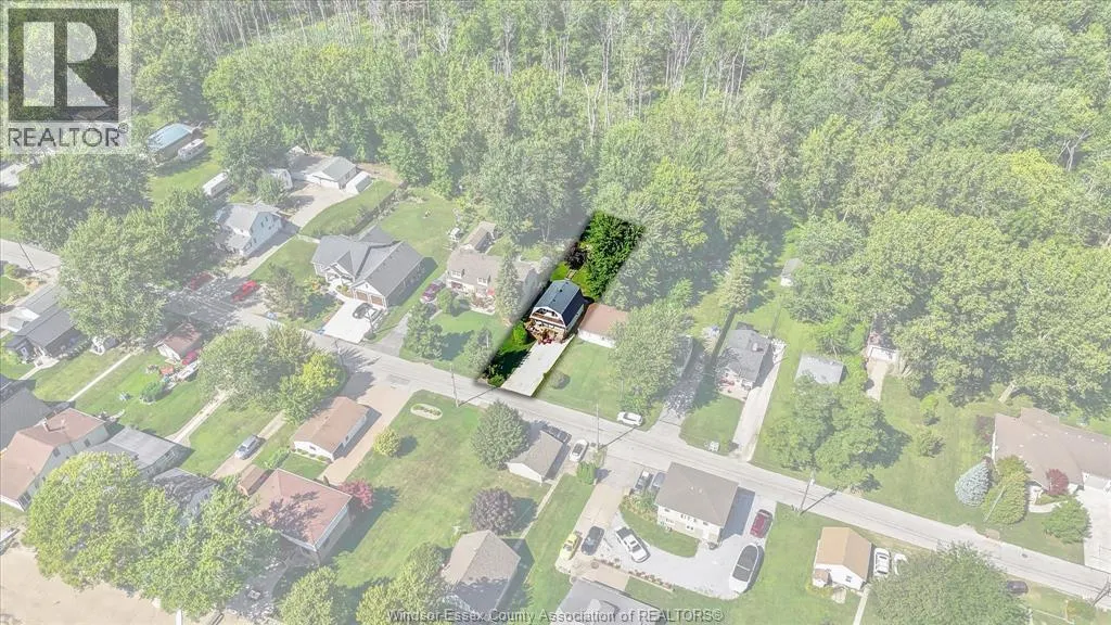 374 LAKEWOOD DRIVE