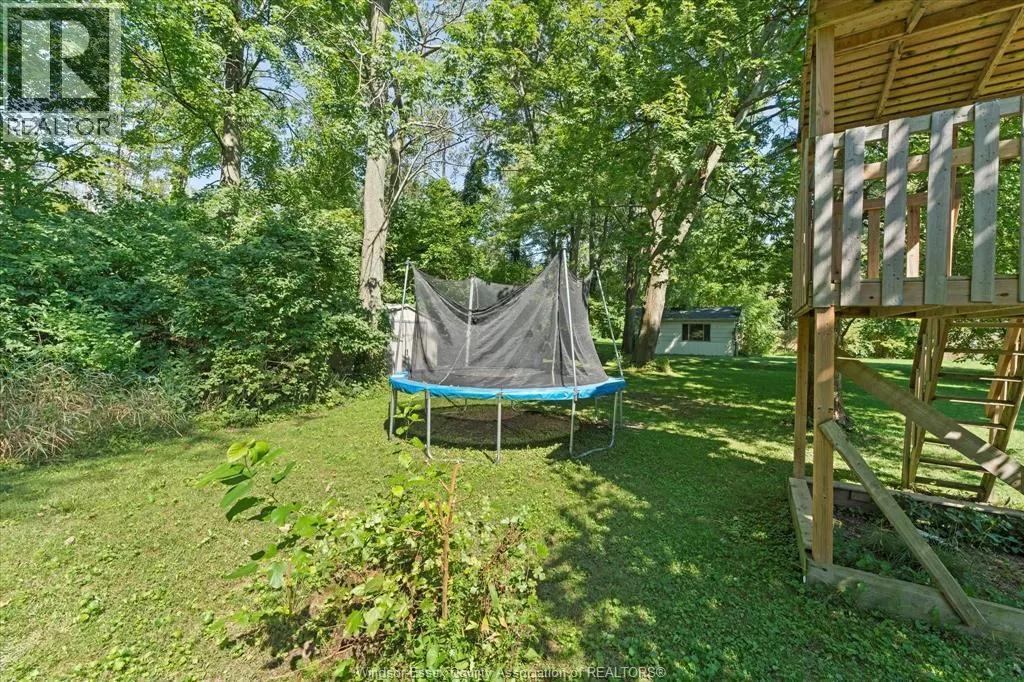 374 LAKEWOOD DRIVE
