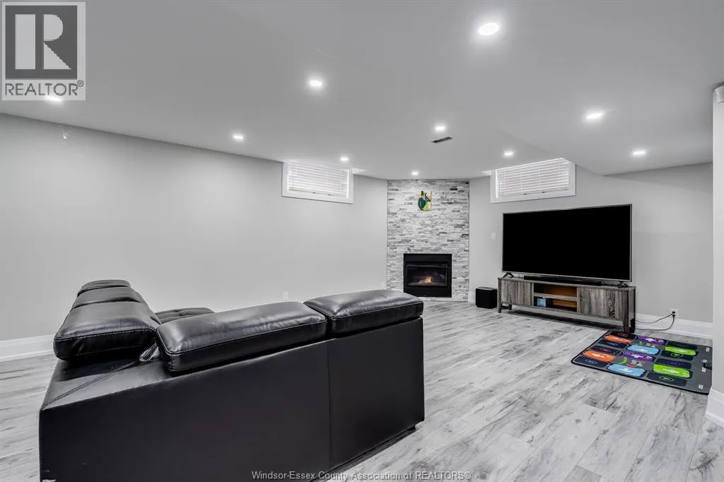 31 Heathview Trail