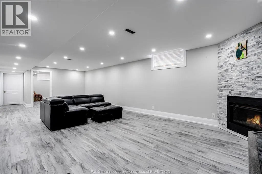 31 Heathview Trail