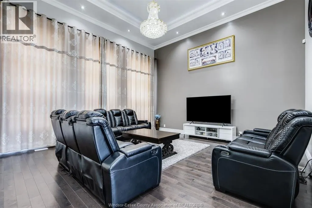 31 Heathview Trail