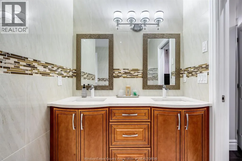 31 Heathview Trail