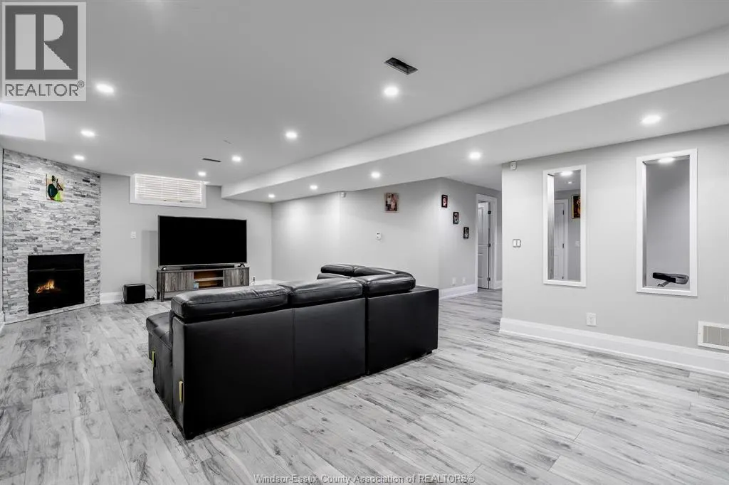 31 Heathview Trail