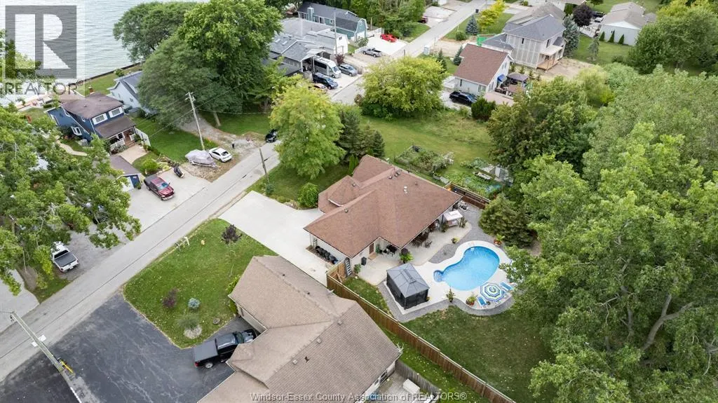 68 WILLOW BEACH ROAD