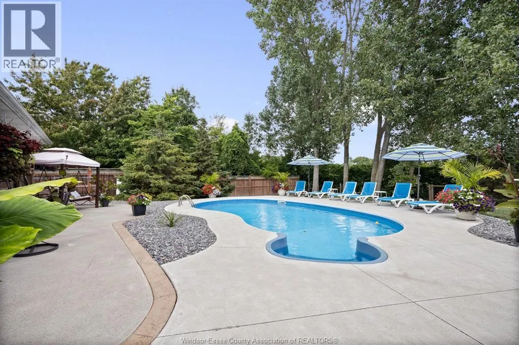68 WILLOW BEACH ROAD