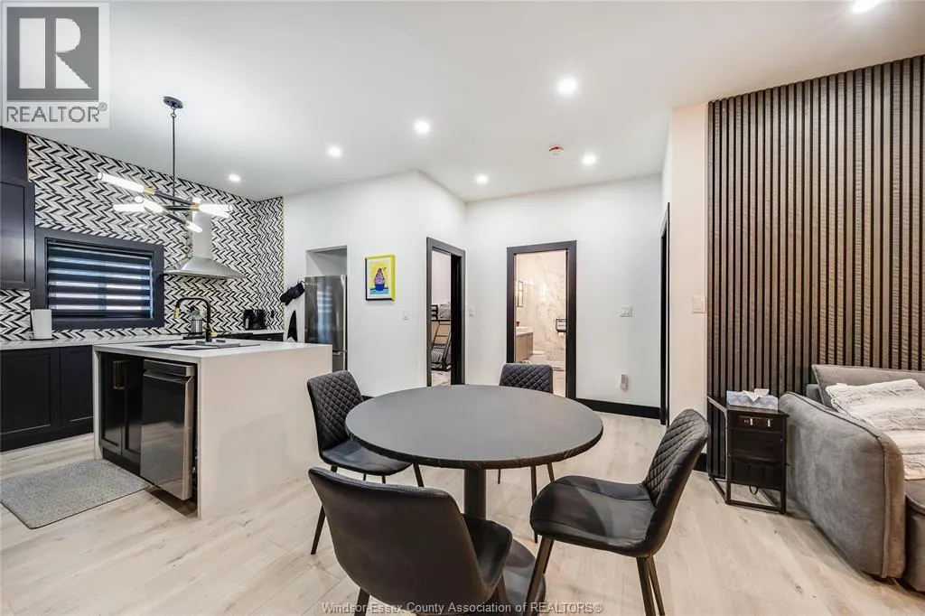 792 PIERRE