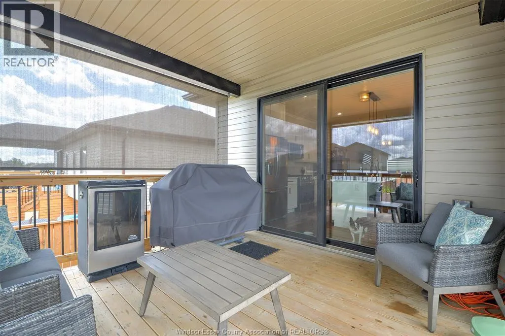 234 Mullen CRESCENT