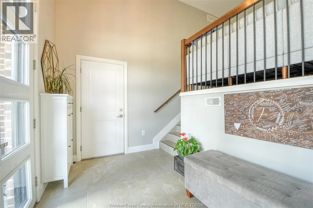 234 Mullen CRESCENT