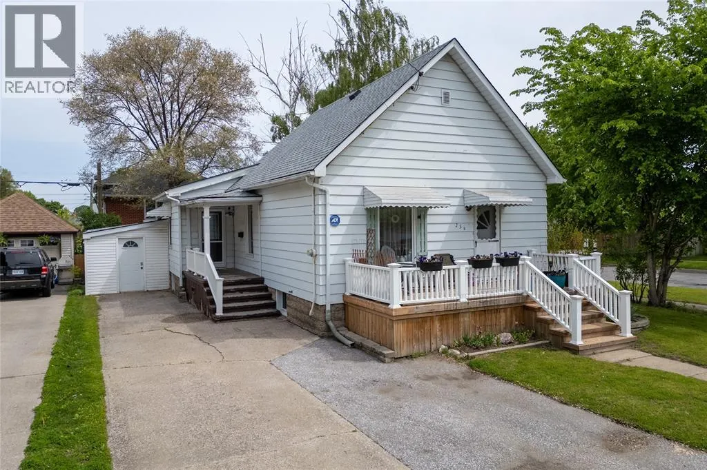 254 DURAND STREET