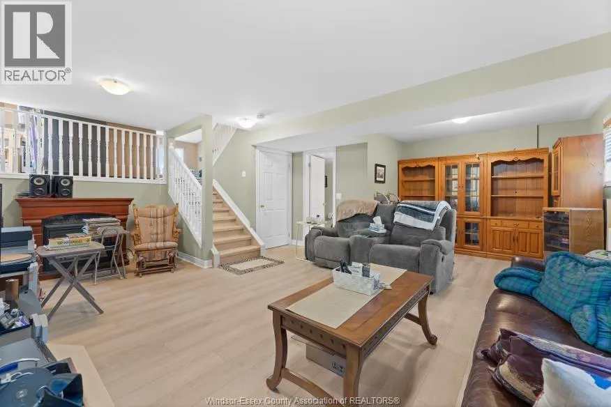 316 MCLELLAN