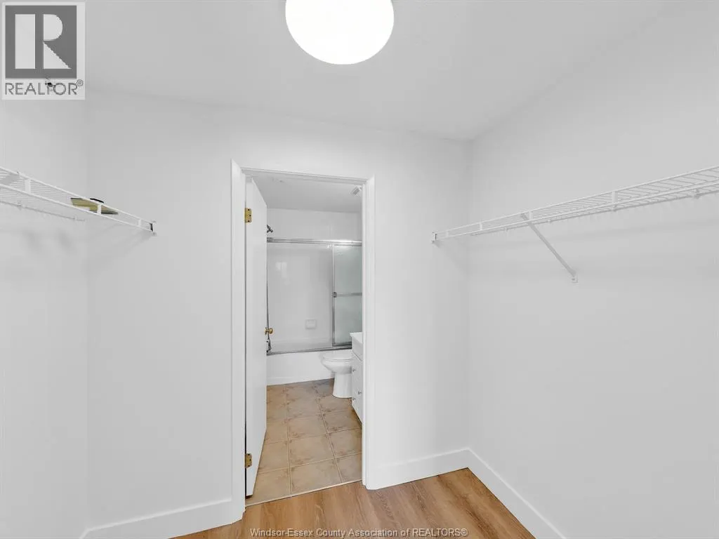 3160 WILDWOOD