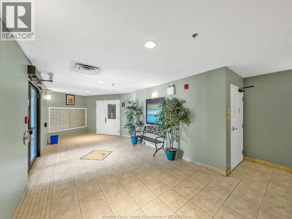 3160 WILDWOOD