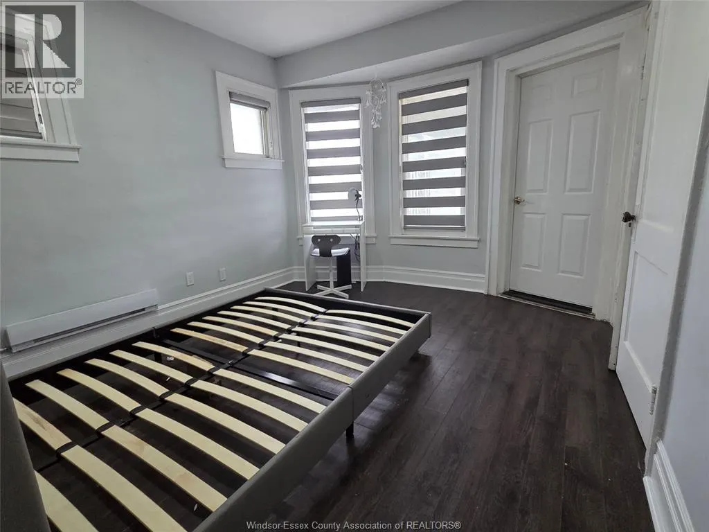 1178 GILES BOULEVARD East Unit# 6