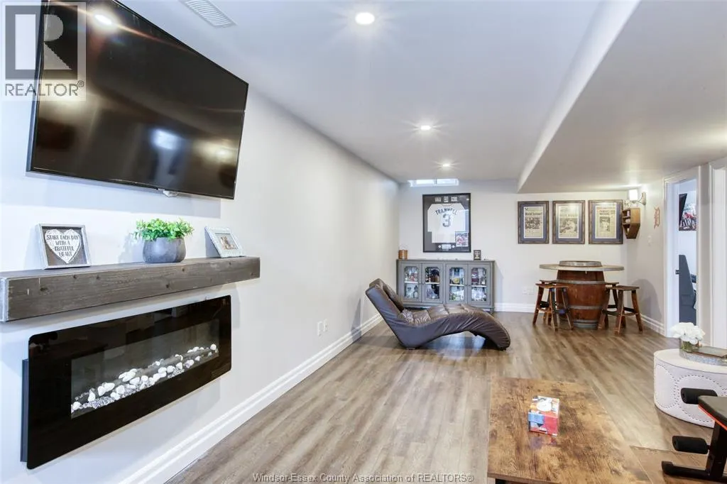 199 MEADOWVIEW