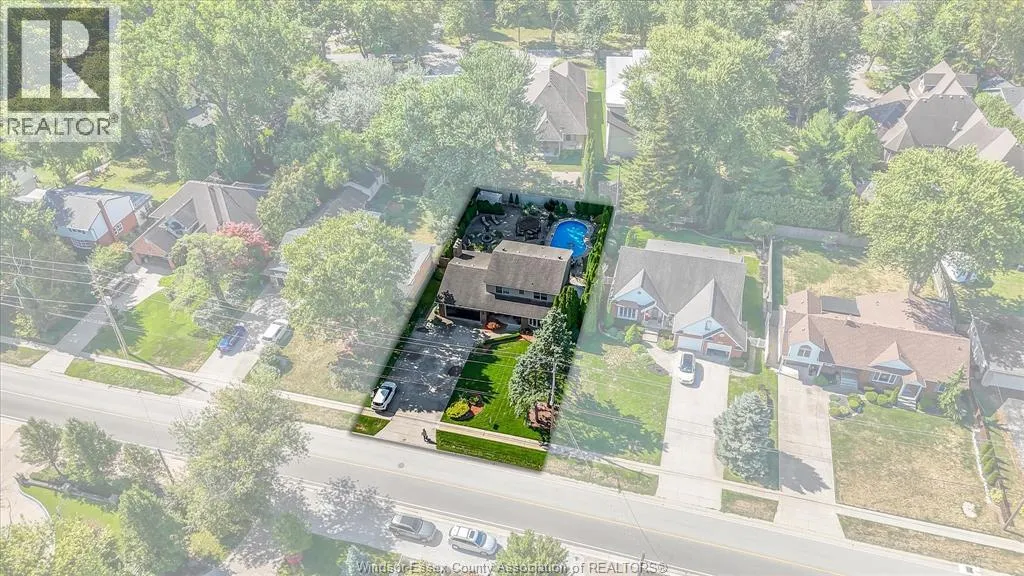 14035 RIVERSIDE DRIVE East