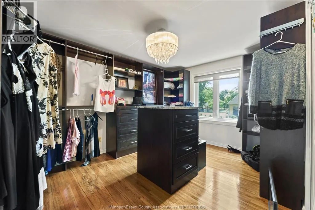 14035 RIVERSIDE DRIVE East