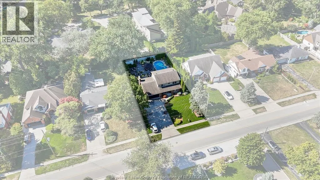 14035 RIVERSIDE DRIVE East