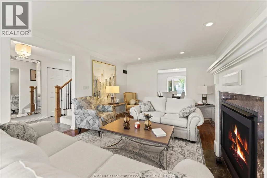 14035 RIVERSIDE DRIVE East