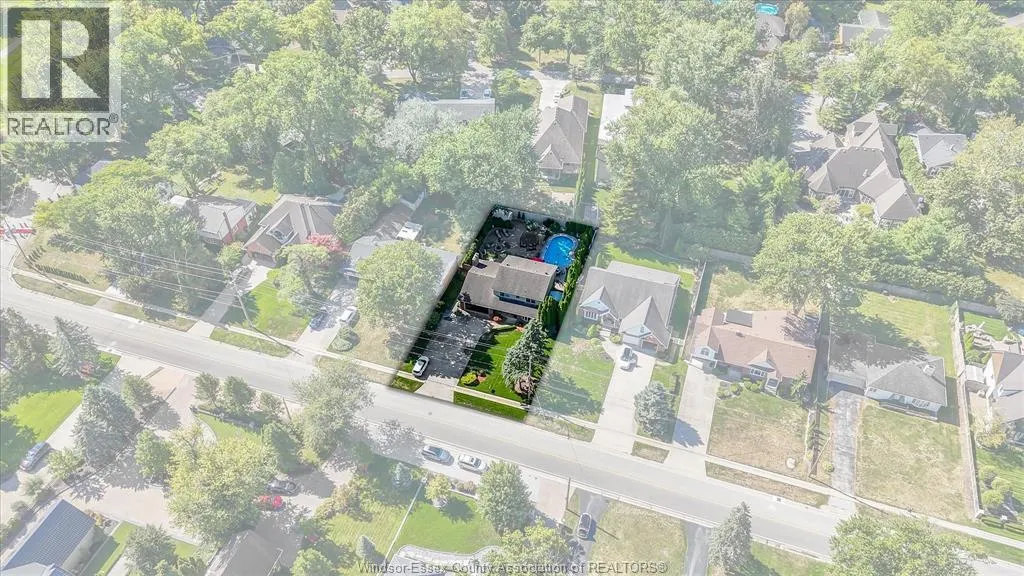 14035 RIVERSIDE DRIVE East