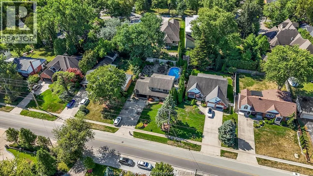 14035 RIVERSIDE DRIVE East