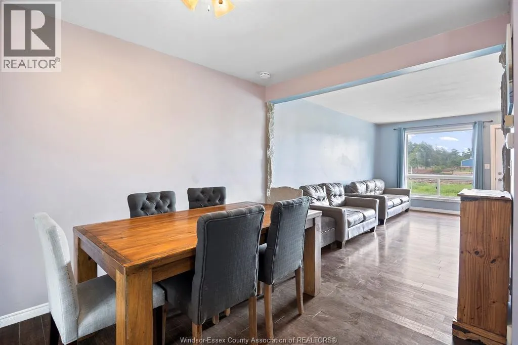 206-208 ARTHUR North