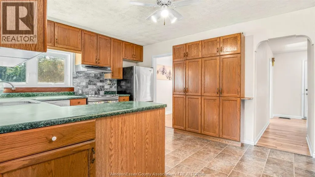 4054 Roseland DRIVE West