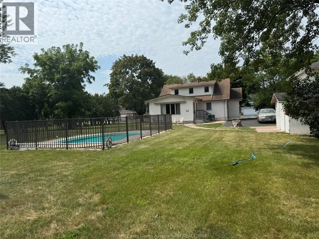 4054 Roseland DRIVE West
