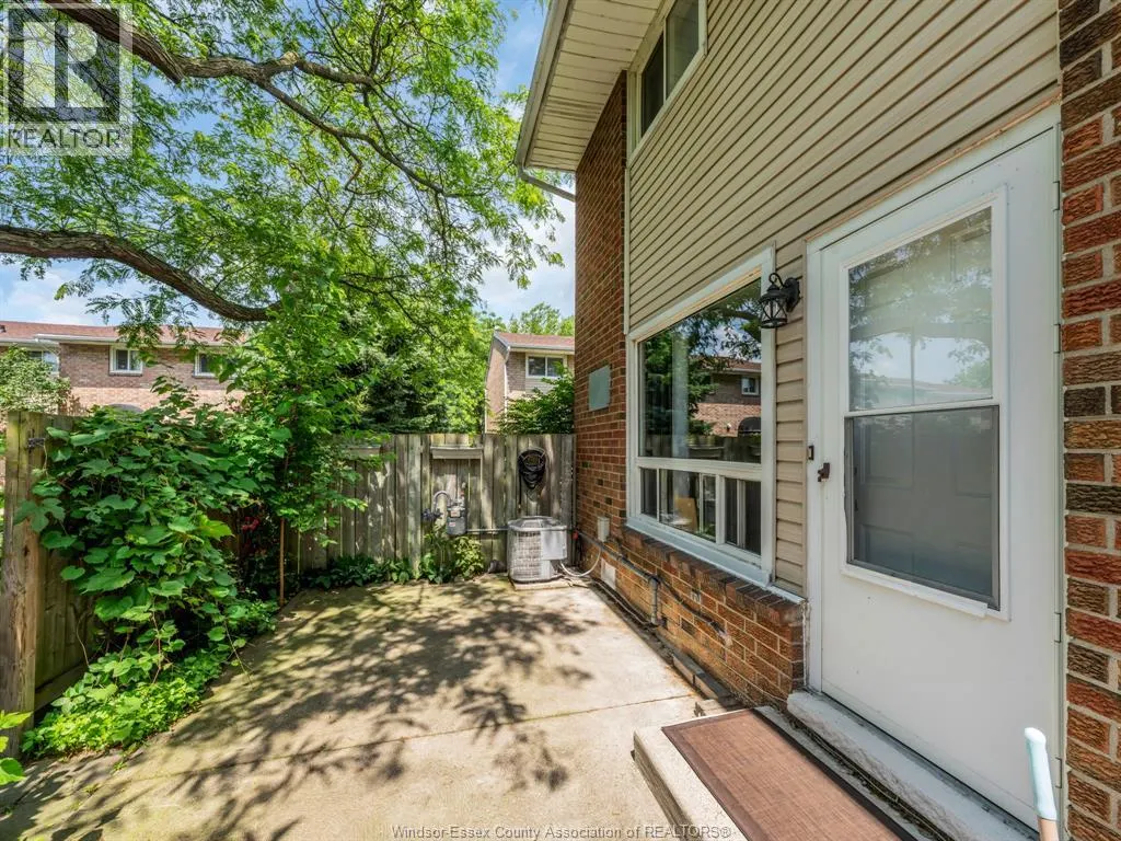 9384 ESPLANADE Unit# 3