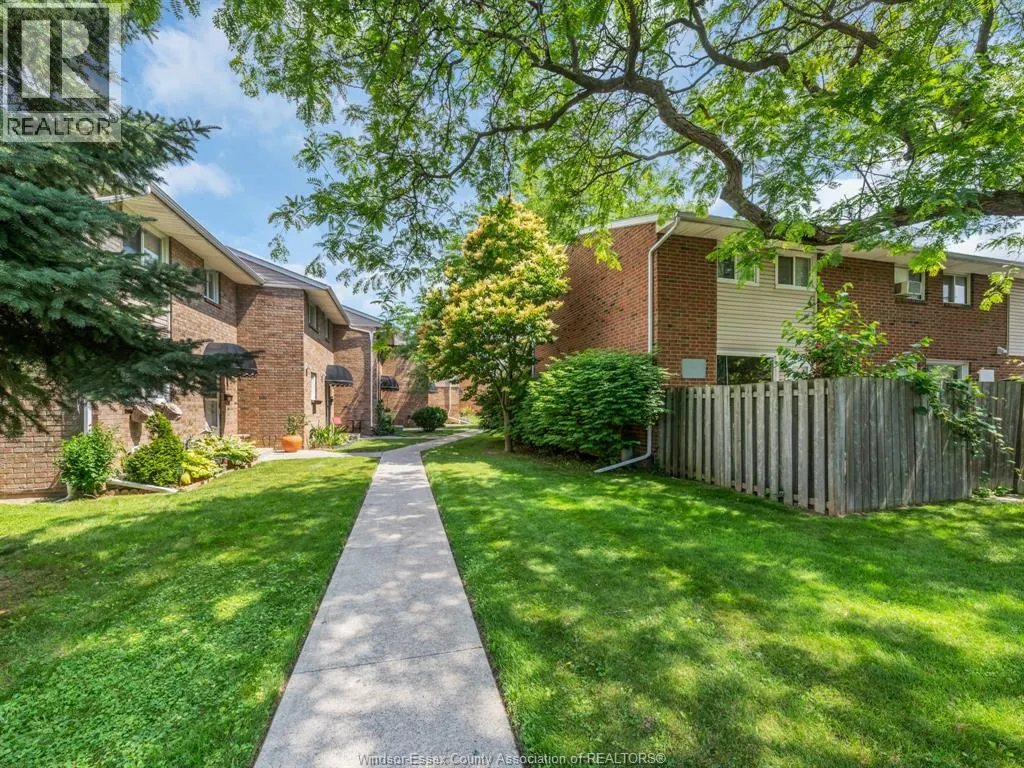 9384 ESPLANADE Unit# 3