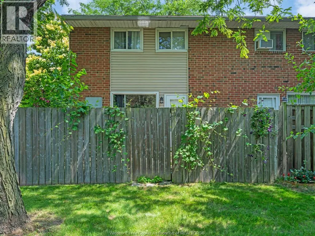 9384 ESPLANADE Unit# 3