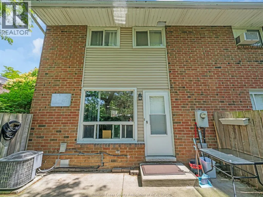 9384 ESPLANADE Unit# 3