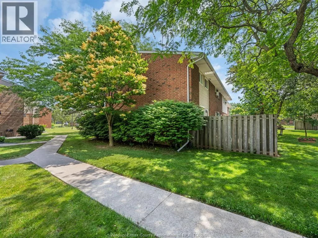 9384 ESPLANADE Unit# 3