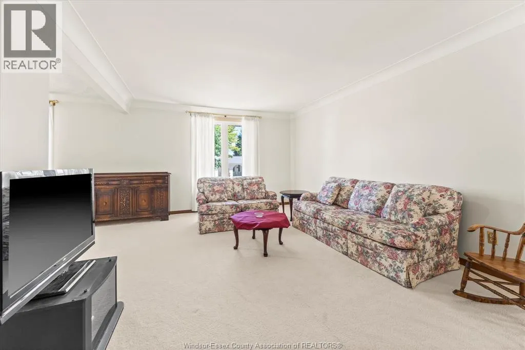 3939 BORRELLI