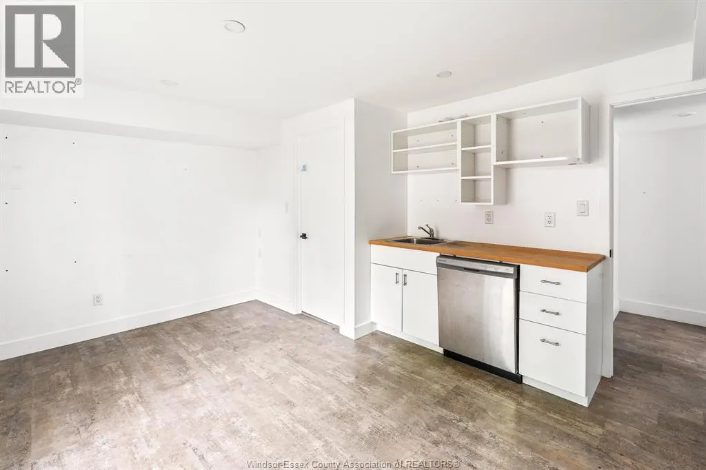 1059 DROUILLARD ROAD