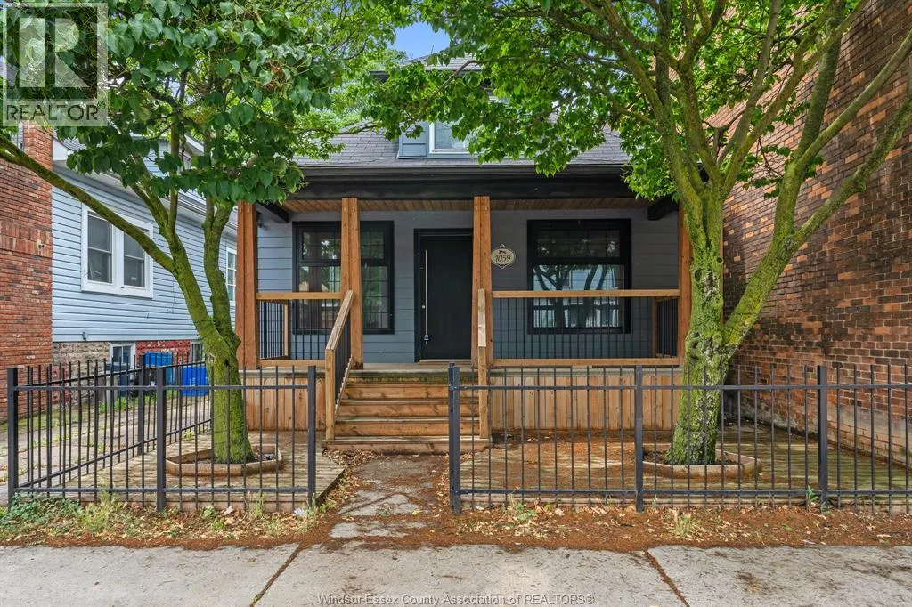 1059 DROUILLARD ROAD