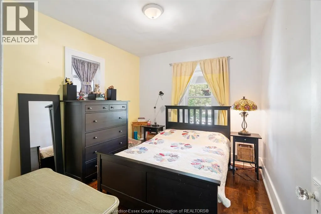 1737 LINCOLN RD