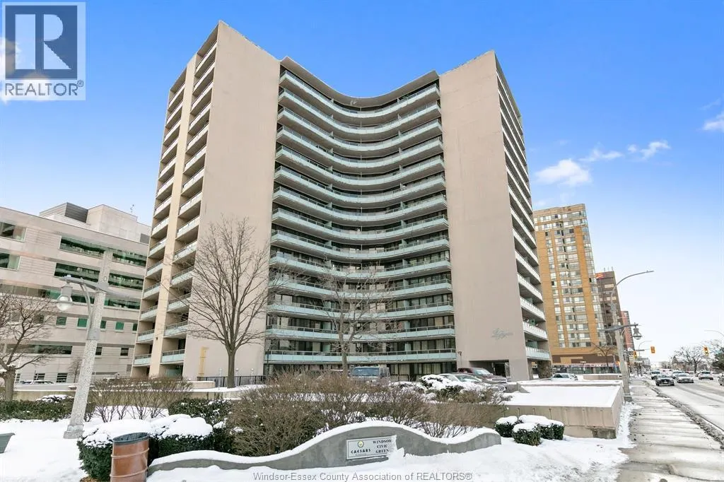 111 RIVERSIDE DRIVE East Unit# 116