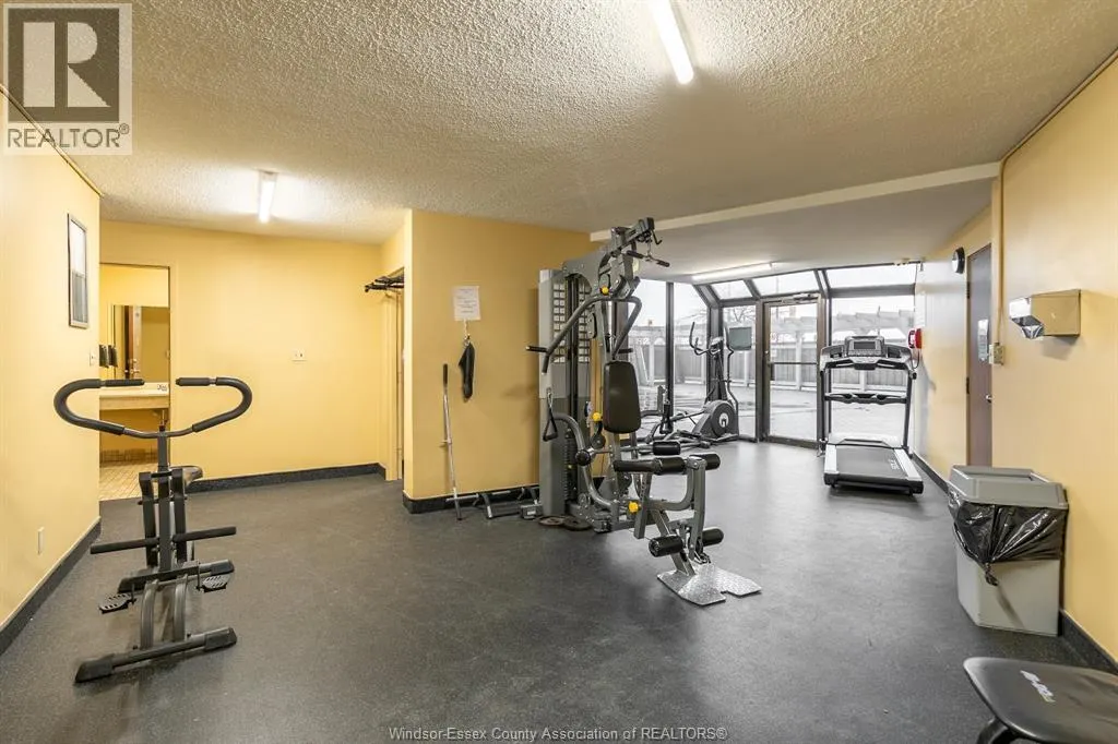 111 RIVERSIDE DRIVE East Unit# 116