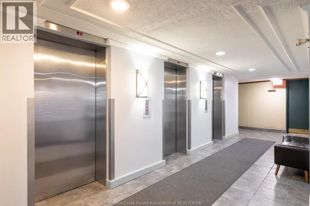 111 RIVERSIDE DRIVE East Unit# 116