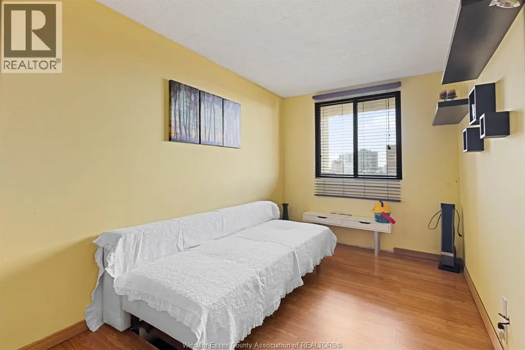 150 PARK STREET West Unit# 812