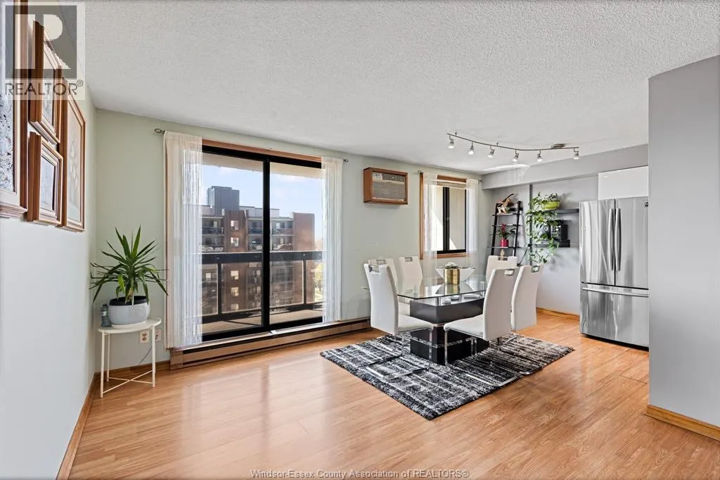 150 PARK STREET West Unit# 812
