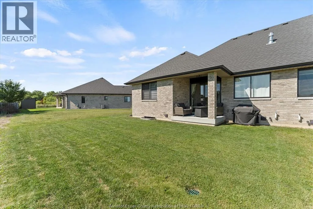 214 LIVINGSTONE CRESCENT