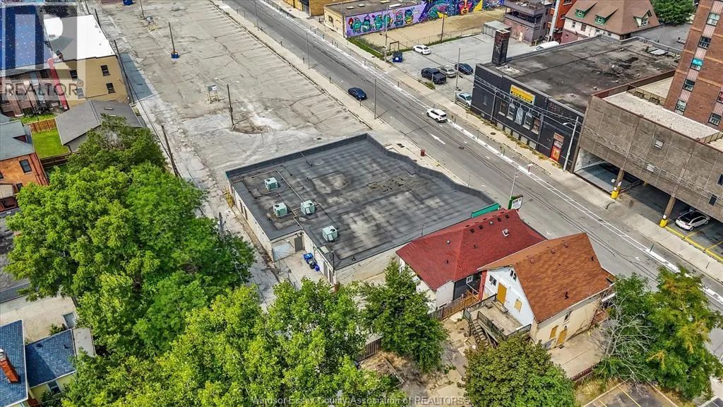 711 PELLISSIER STREET Unit# 1